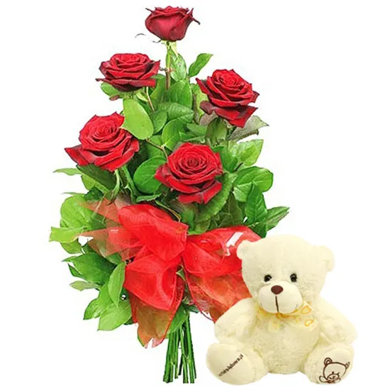 Kwiaty Pluszowy Amorek, czerwone róże z zielenią i wstążką, bukiet 5 czerwonych róż z pluszowym misiem
