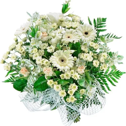 Biała gerbera, santini, róża w bukiecie, kwiaty dla ukochanej, Kwiaty Mimoza