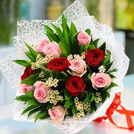 Red and Pink Roses Bouquet - Vietnam