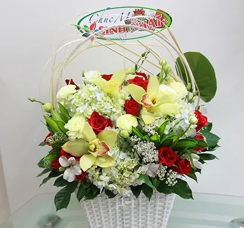 Basket Mixed Flowers - Vietnam