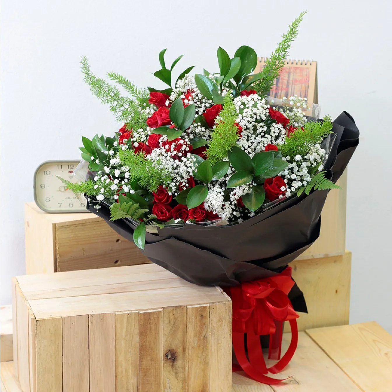 Exquisite Red Roses Bouquet - Wietnam