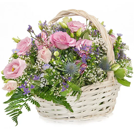 kompozycja koszyk delikatny, kosz wiklinowy biały z pałąkiem, eustomy, astry, kwiaty różowe