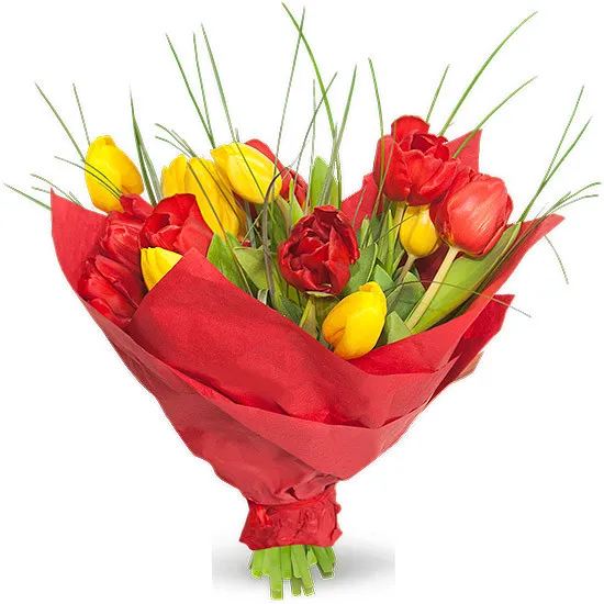 bukiet promyki, bukiet czerwonych róż i żółtych tulipanów z trawą, bukiet kwiatów owinięty w czerwony papier