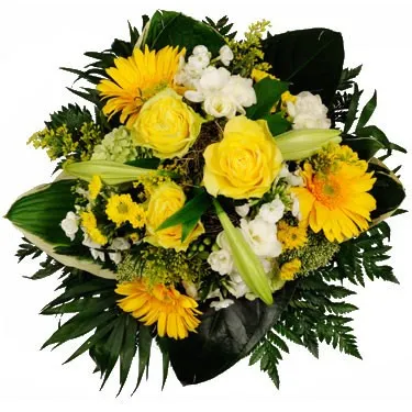 Mixed round seas bouquet in yellow/white colours (roses/gerberas/lilies etc..) - Syria