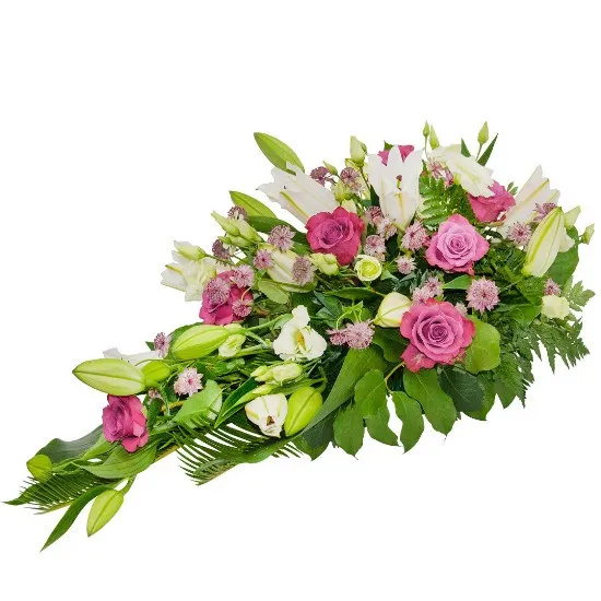 Wiązanka z astrantii, eustom, lilii azjatyckich, róż różowych, zieleni dekoracyjnej, Wiązanka Łuna, wiązanka na pogrzeb