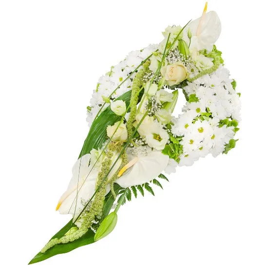 Wiązanka Anielska, wiązanka z antirium, eustom, hortensji, lilii, margaretek, róż białych, gipsówki, zieleni dekoracyjnej