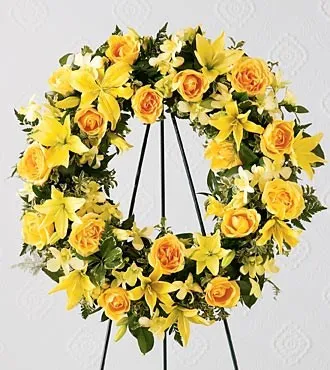 S38-4217 Ring of Friendship™ Wreath - Bahamas