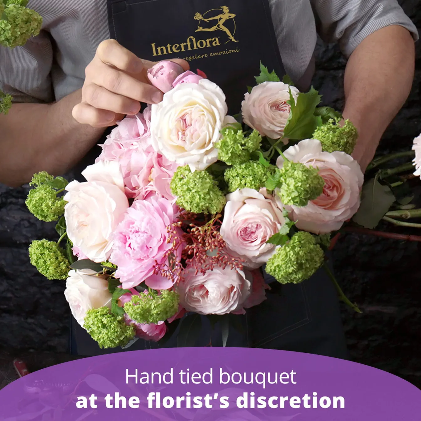 Hand tied bouquet - Italy