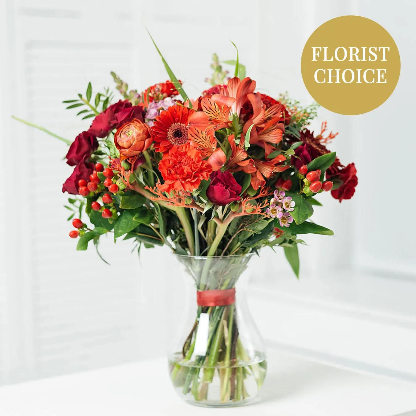 Red florist's fantasy bouquet - Estonia