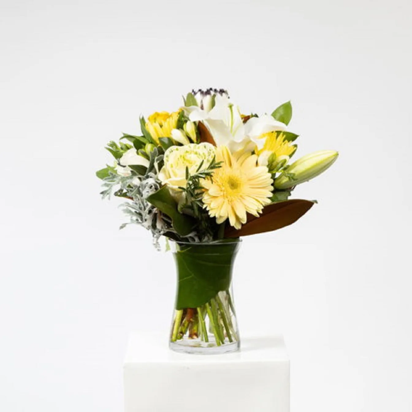 Yellow Bouquet In Vase - New Zealand