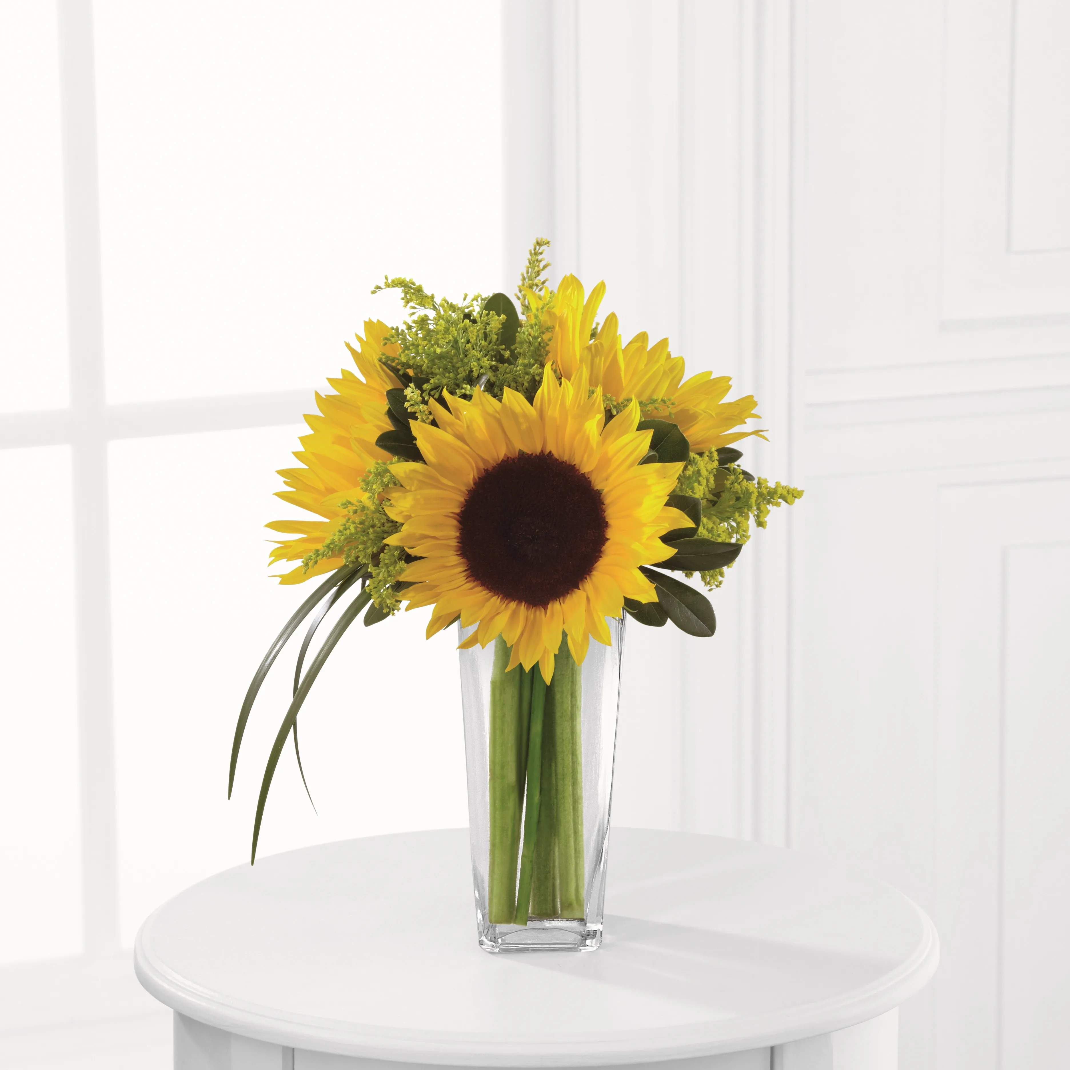 The FTD Sunshine Daydream Bouquet - Chile