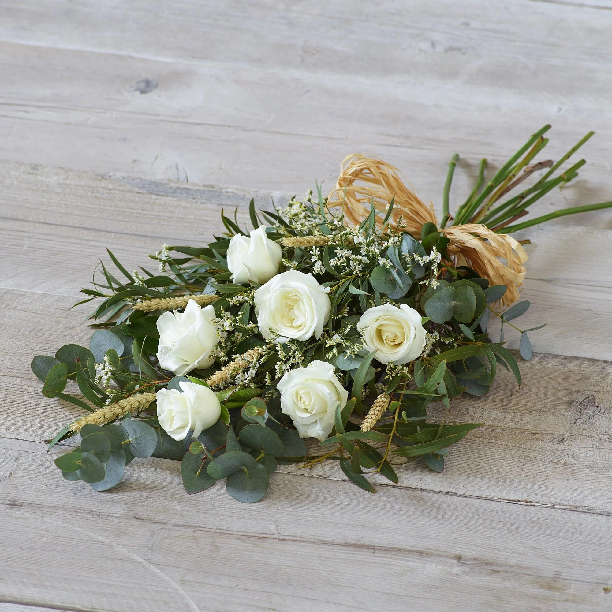 Simple Rose Sheaf - White. - United Kingdom