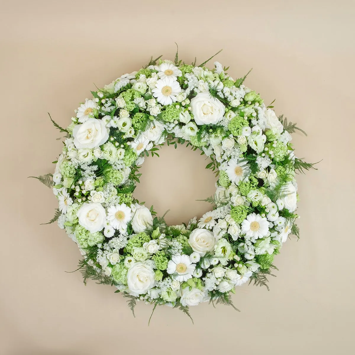 Funeral wreath in white tones - Portugal