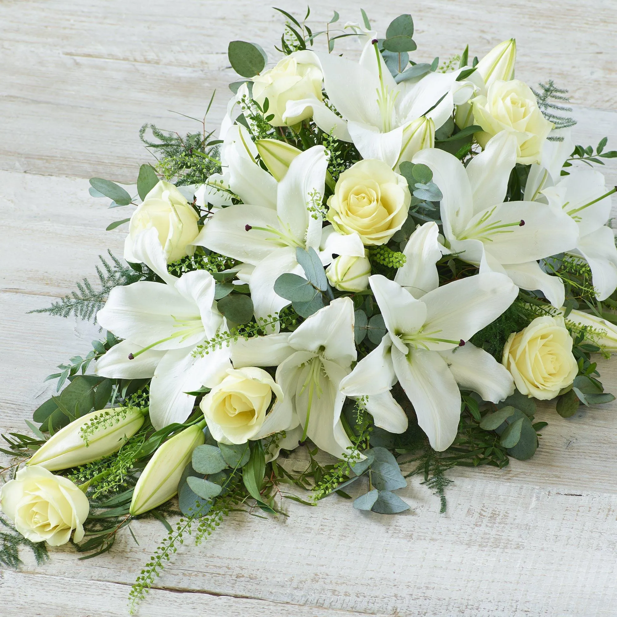Wiązanka pogrzebowa biała z lilii i róż (duża) - Irlandia