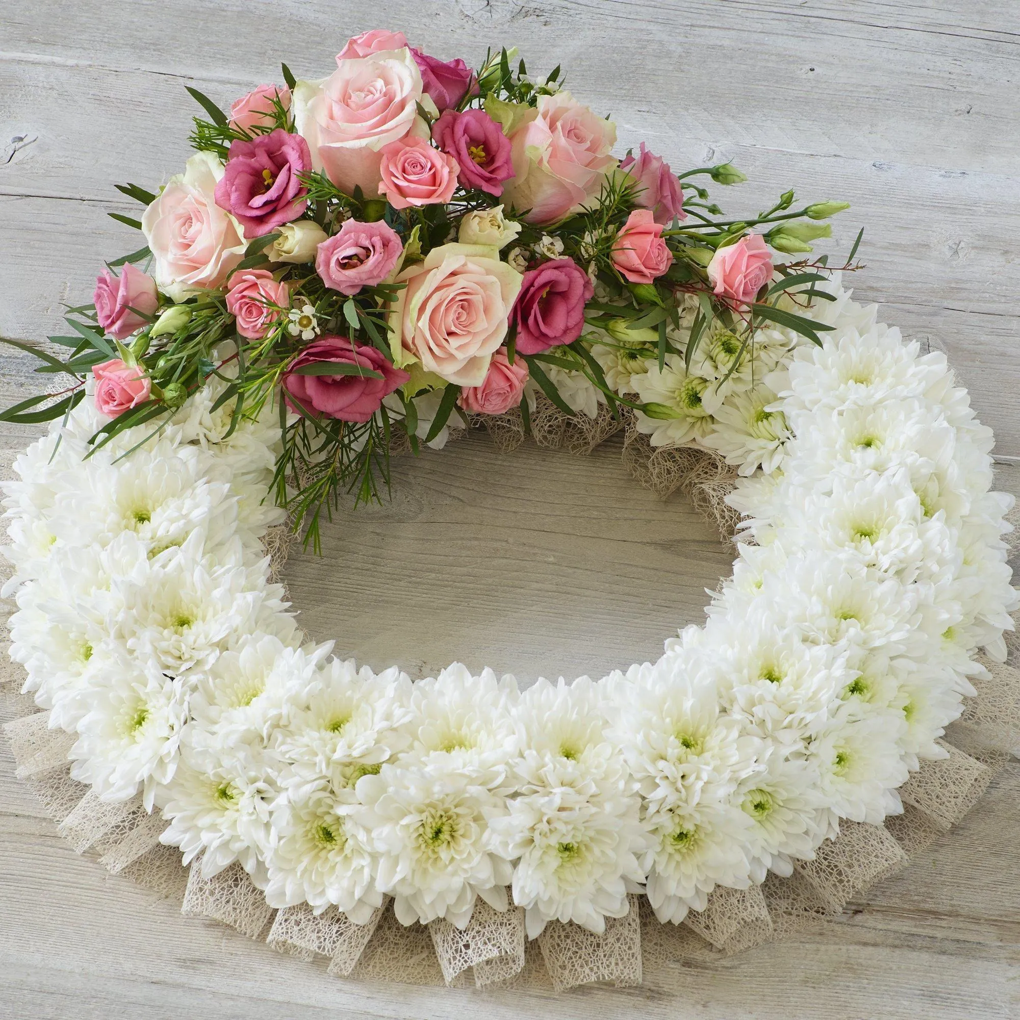 Extra Large Traditional Pink Wreath - United Kingdom