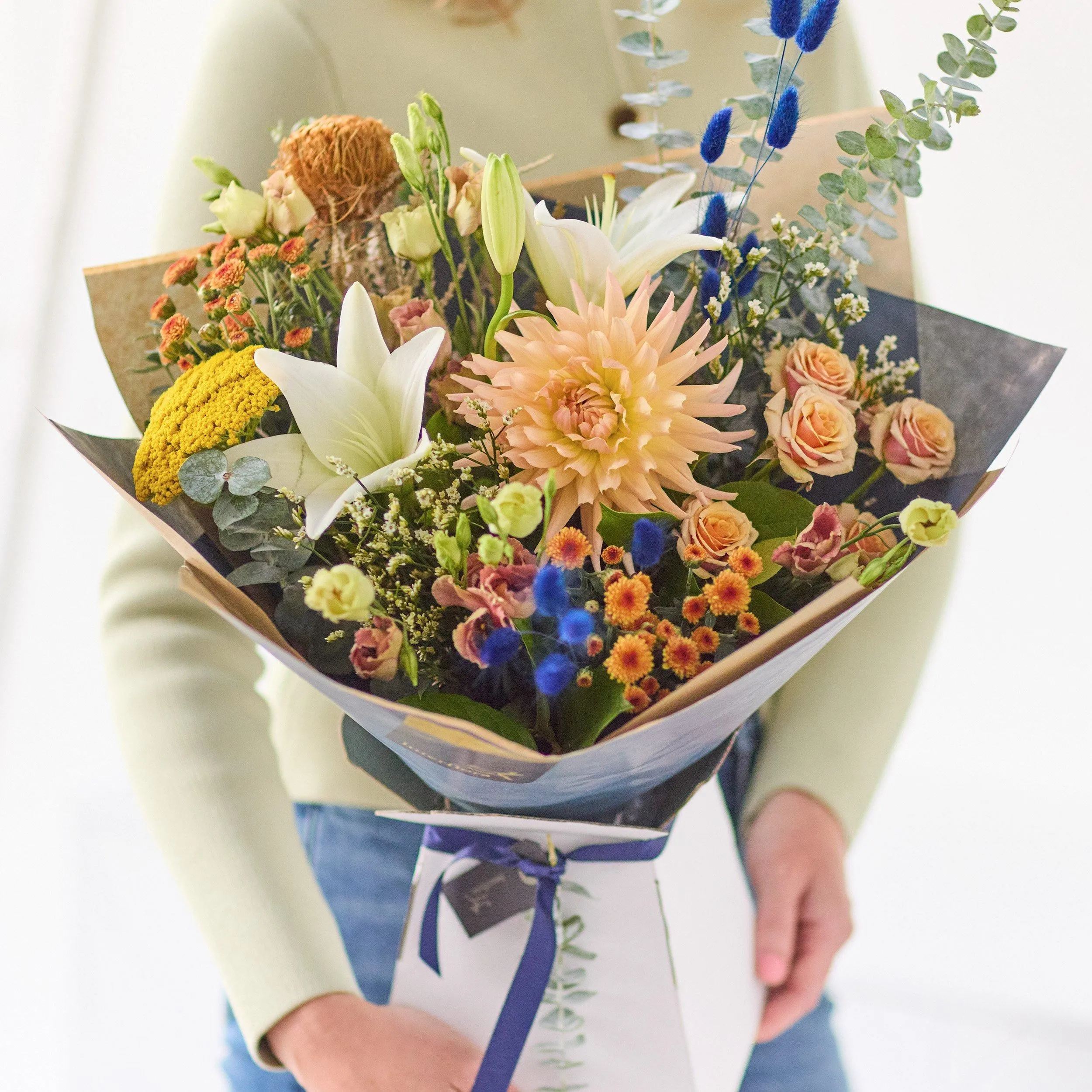 Beautiful Trending Autumn Bouquet. - United Kingdom