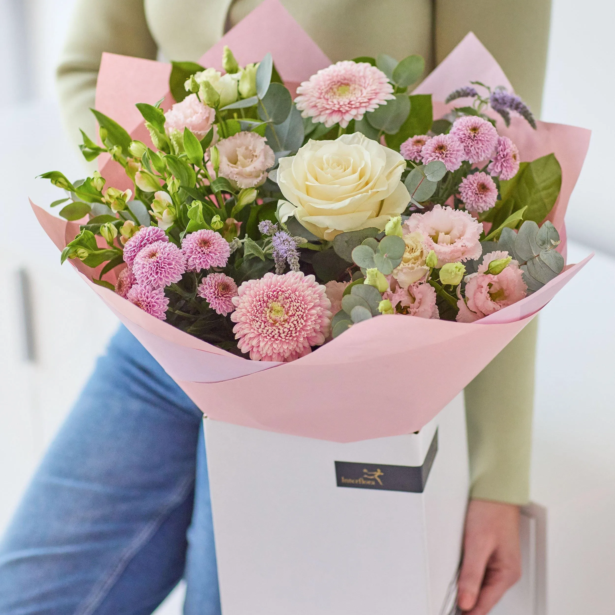 Luxurious Pastel Bouquet - Gibraltar