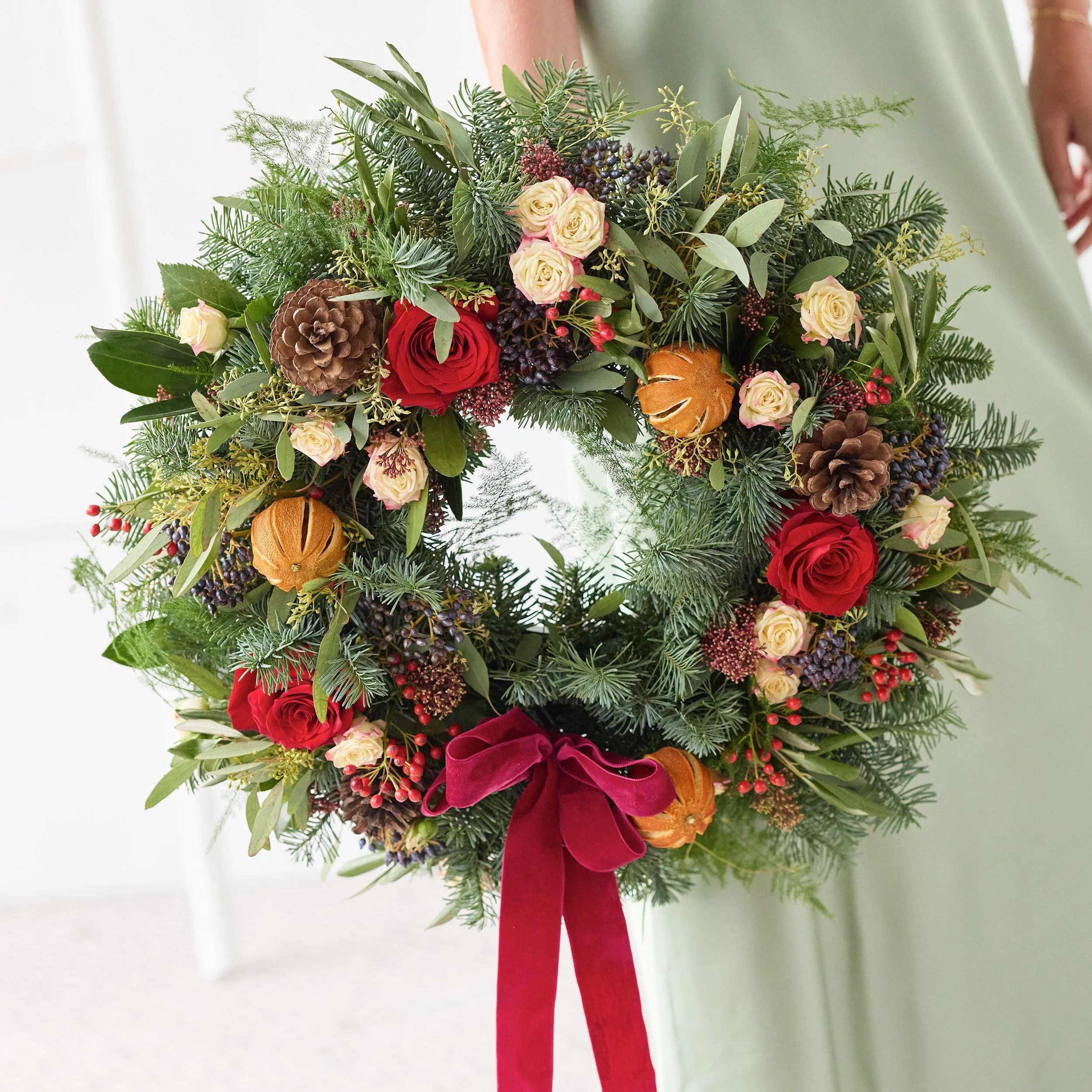 Luxury Classic Christmas Wreath - United Kingdom