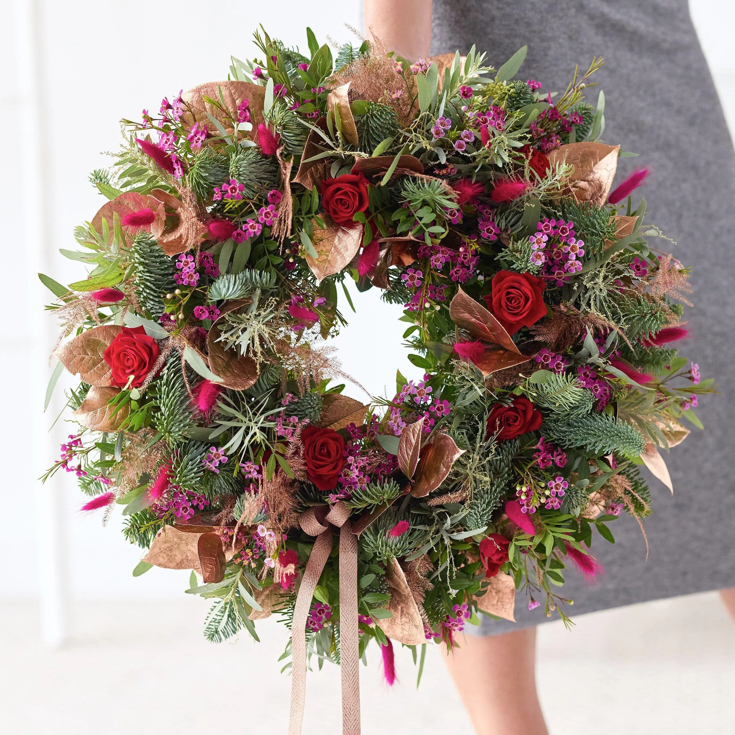 Extra Lovely Trending Winter Wreath - United Kingdom