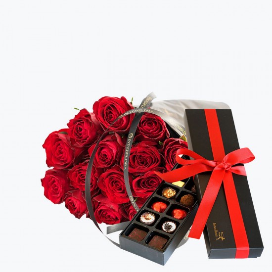 Red Roses With Confectionery