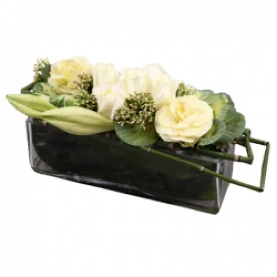 Elegancka kompozycja w białej tonacji