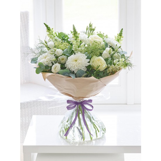 LARGE CLASSICAL CHARM HAND-TIED