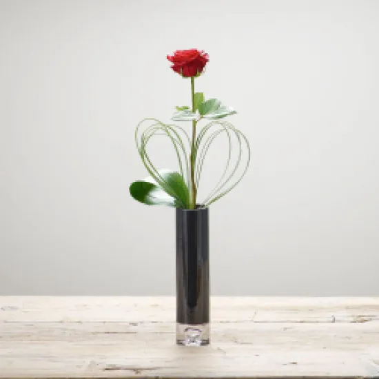 Single Flower.