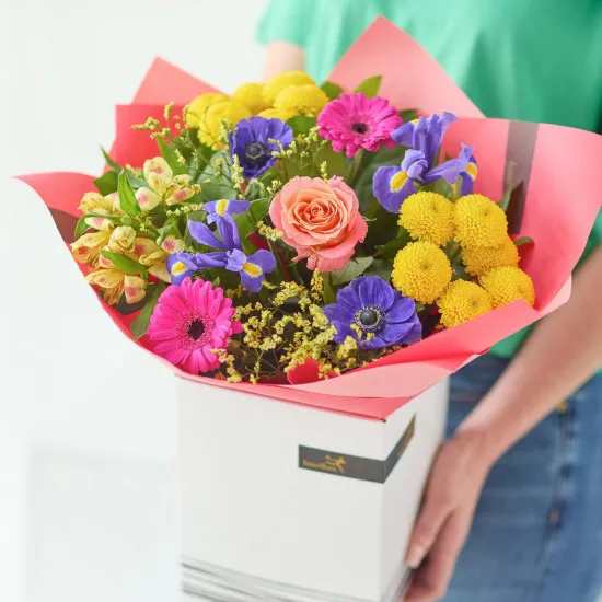 Jasny wiosenny bukiet.