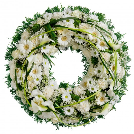 Wreath of white flowers