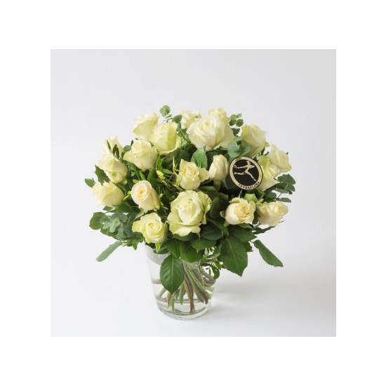 Rose Bouquet - White/Cream Medium