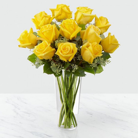 12 Yellow Roses in Vase