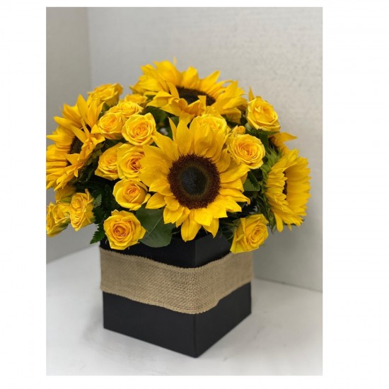Sunflowers with mini roses