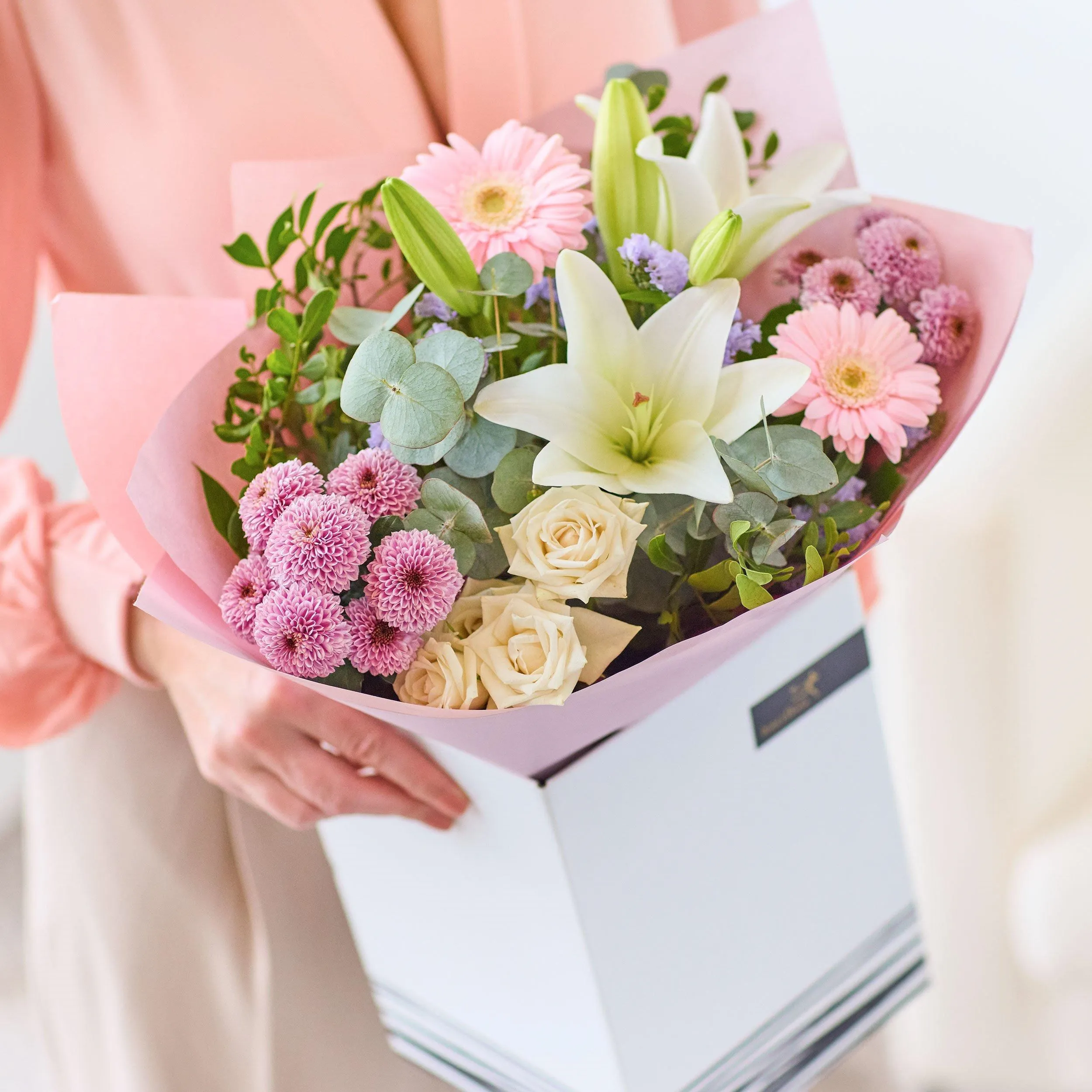 Beautiful Pastel Bouquet - United Kingdom