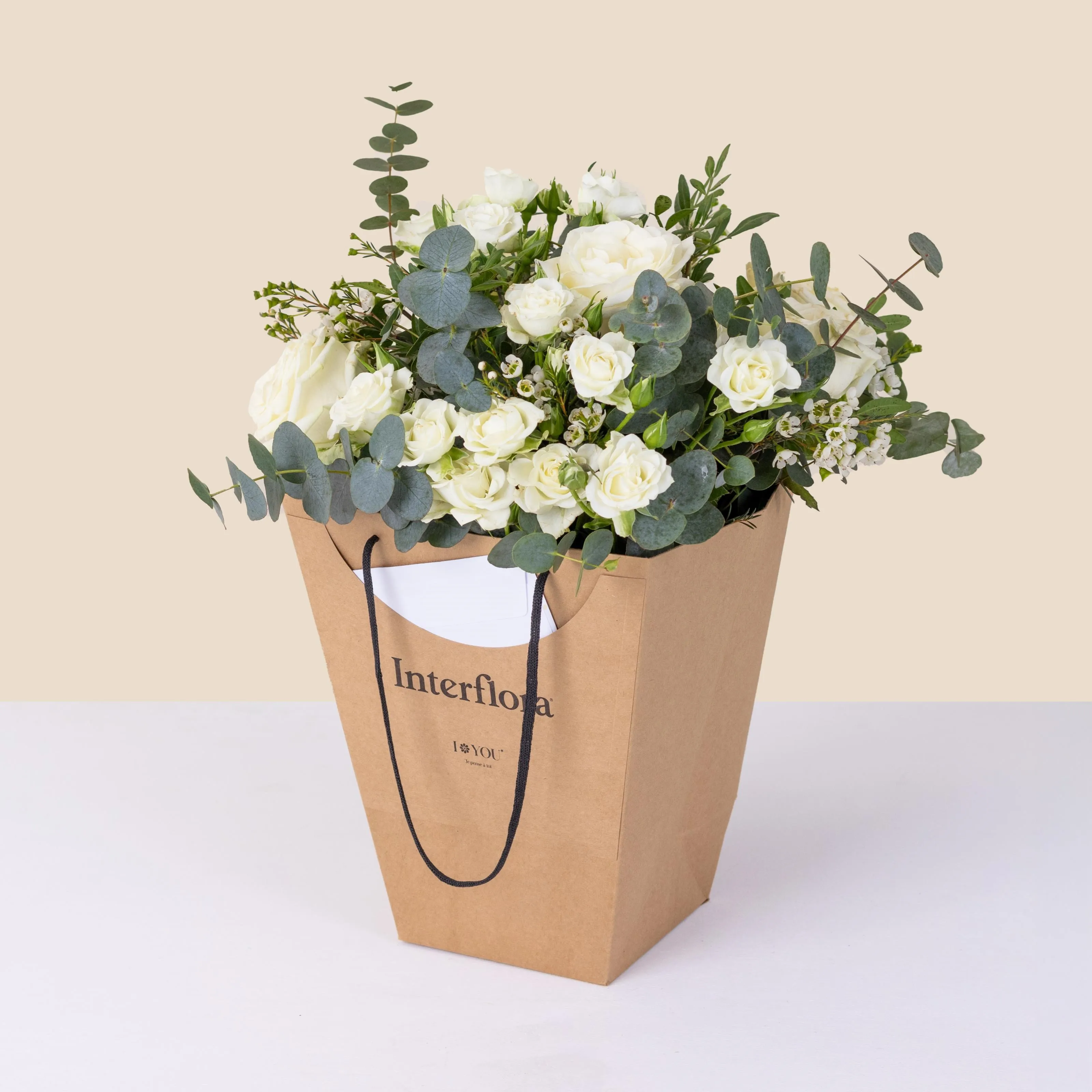 White and green bouquet with decorative bag - Vert coton
