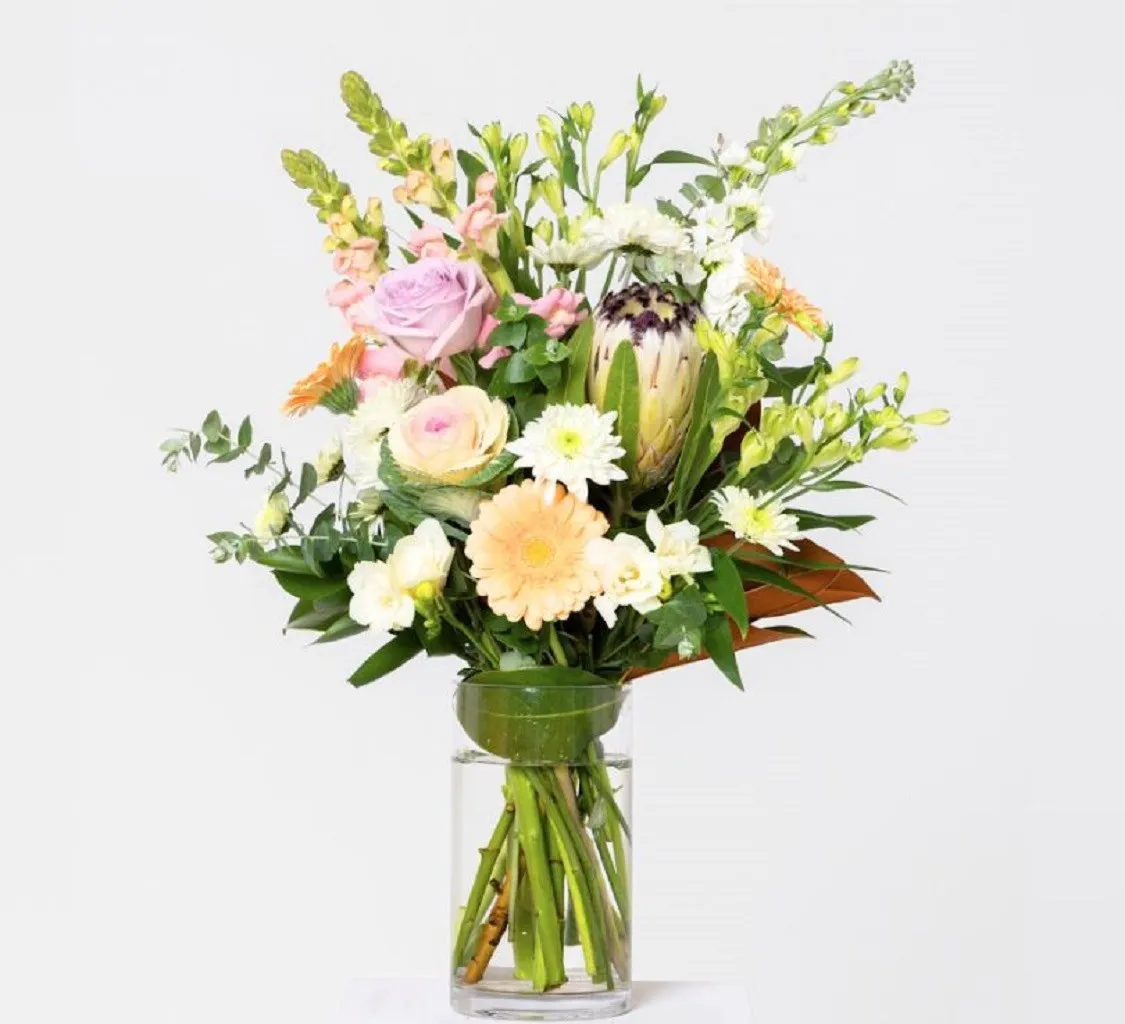 Seasonal Pastel Bouquet in Vase - New Zealand