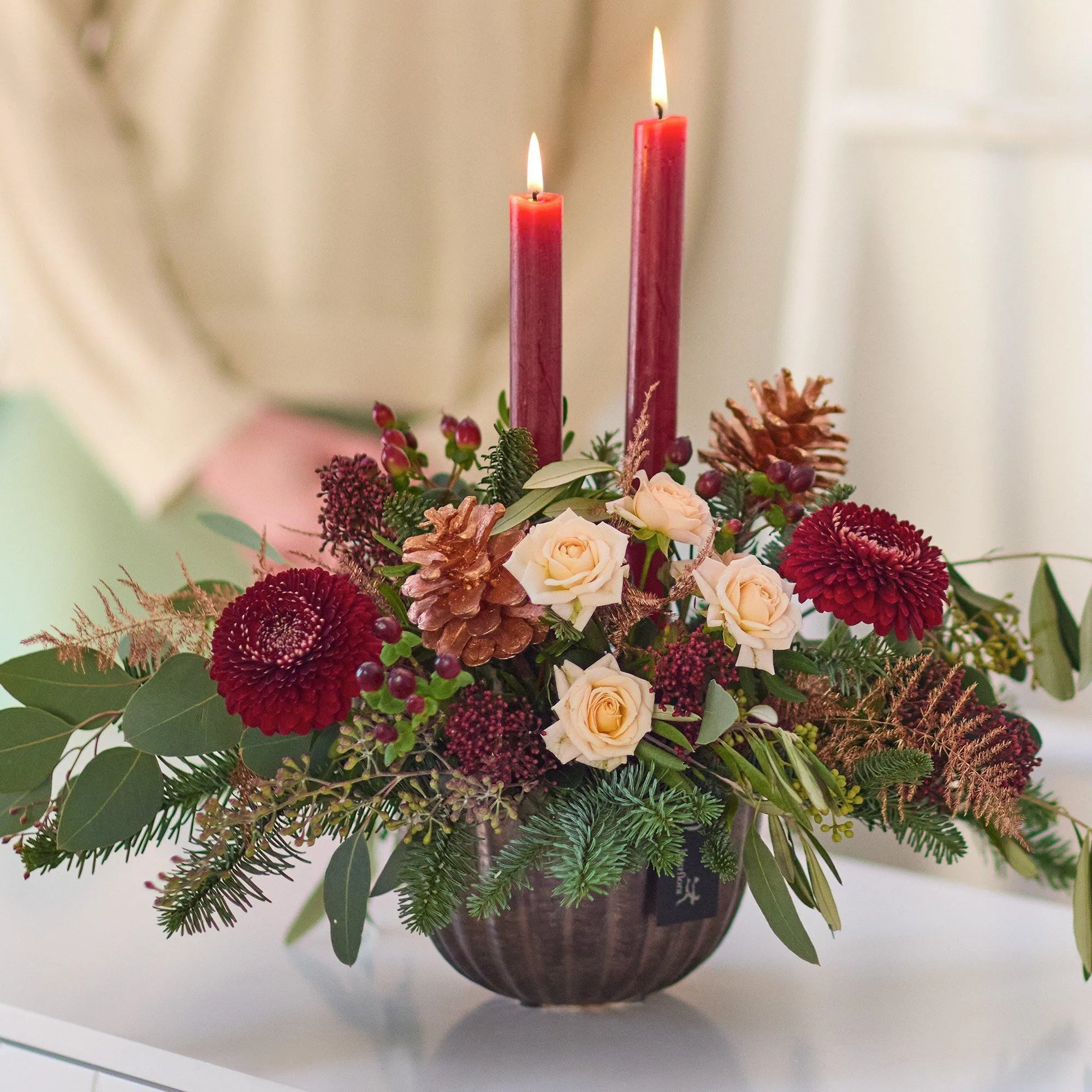 Luxury Christmas Candle Arrangement. - United Kingdom