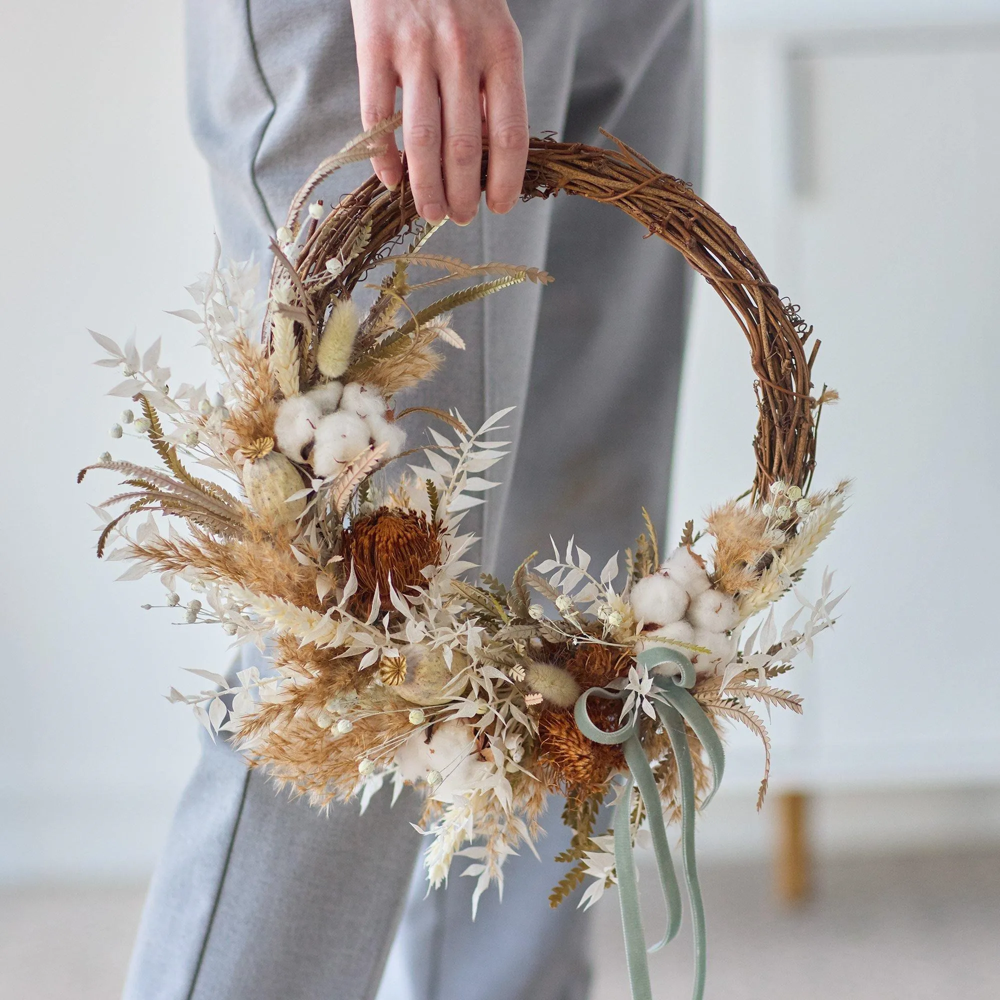 Dried Winter Wreath. - United Kingdom