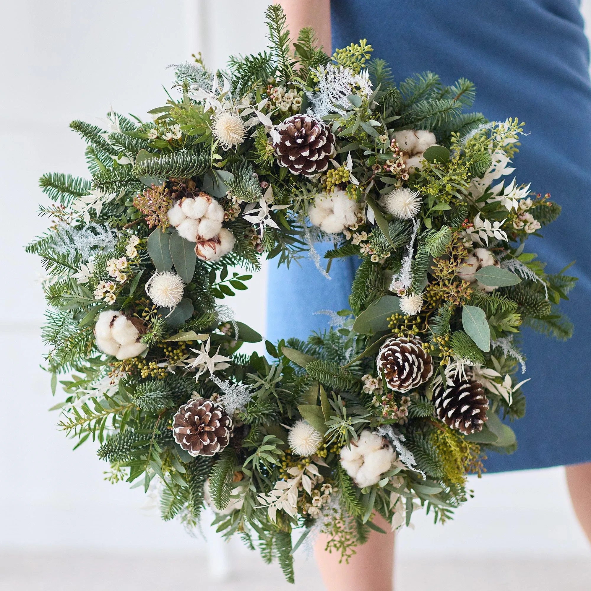 Luxury On Trend Festive Wreath. - United Kingdom