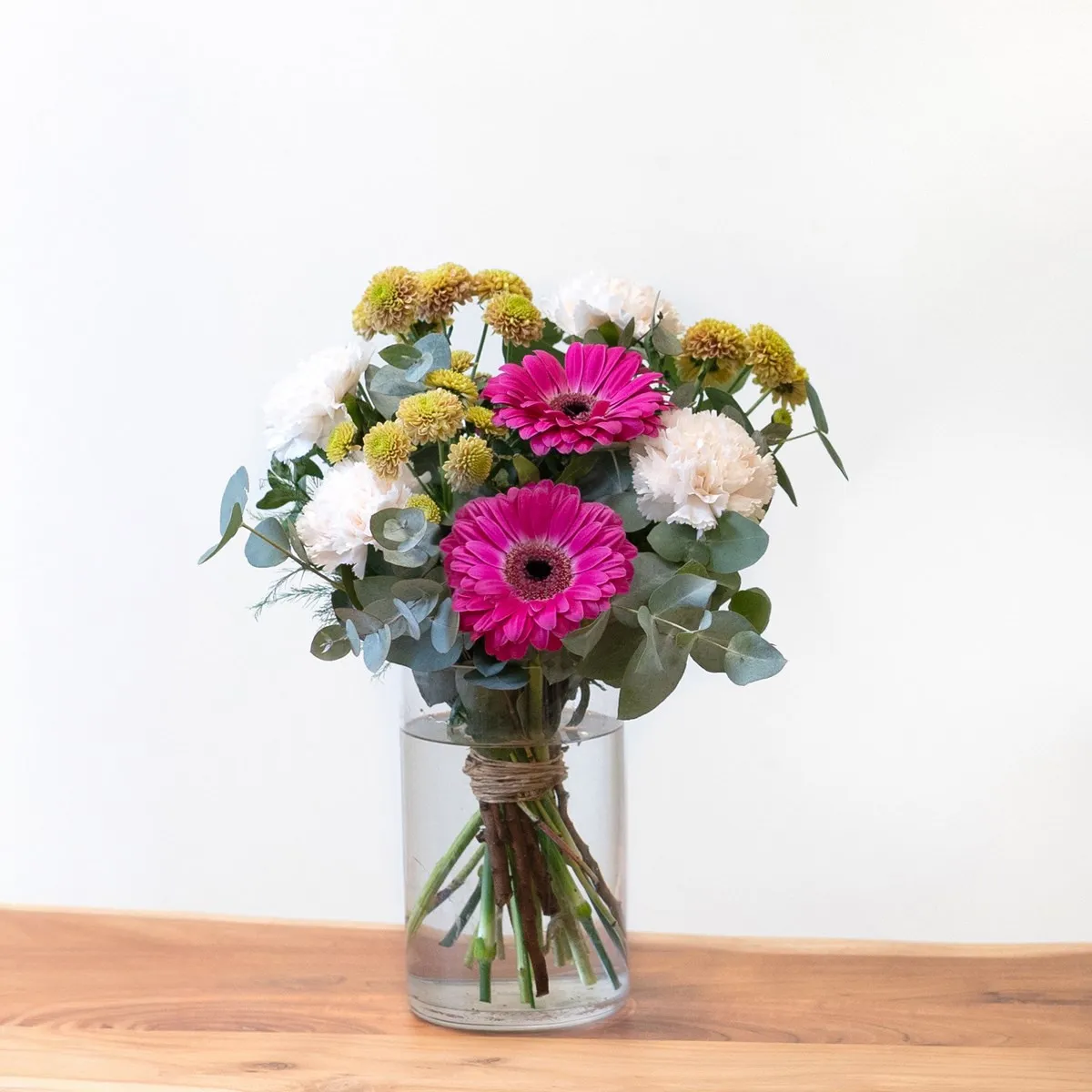 Carnations and mixed flowers - Spain