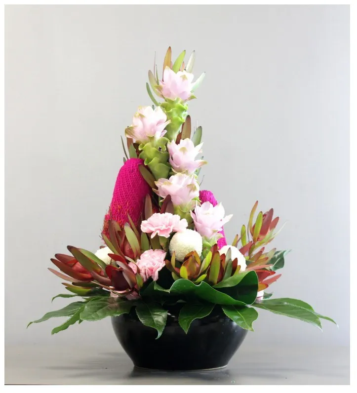 Arrangement of Cut Flowers Upright - Macao SAR China