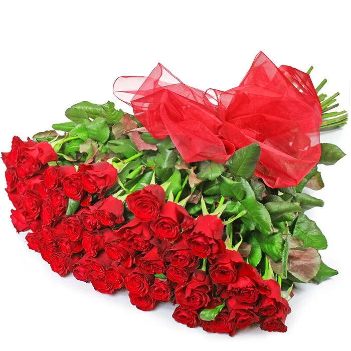 bukiet flamenco, bukiet róż, 50 czerwonych róż, bukiet z czerwoną organzą