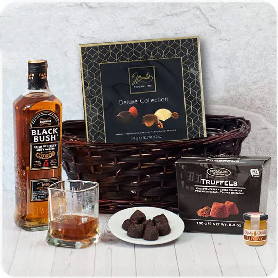 Conversations by the fireplace - Poczta Kwiatowa® gift delivery