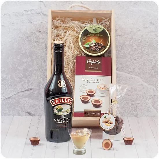 Engraved wooden gift box Coffee Dream with Baileys, coffee - caramel flavored candies, ginger dipped in chocolate and cafe cups closed in one git set from Poczta Kwiatowa