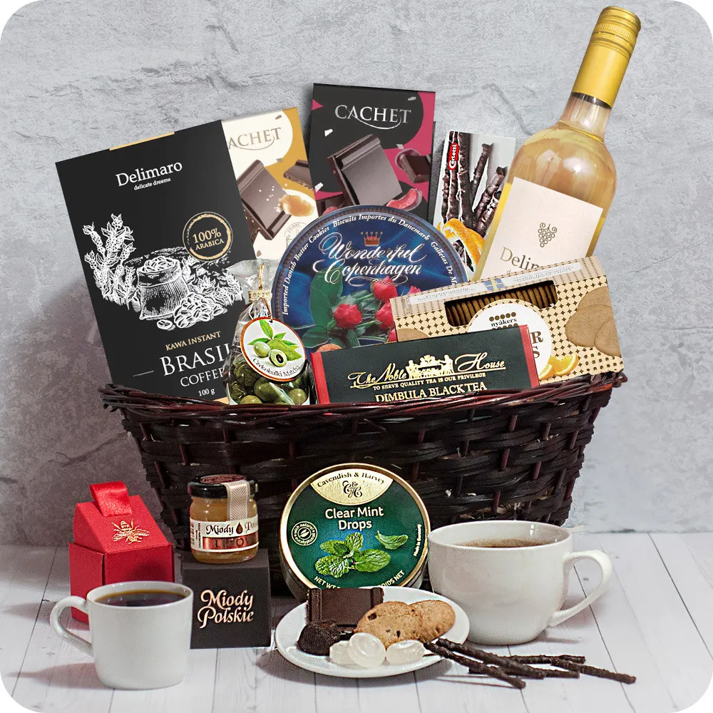 Fullness of Happiness (white wine)- a unique gift from the offer of Poczta Kwiatowa®