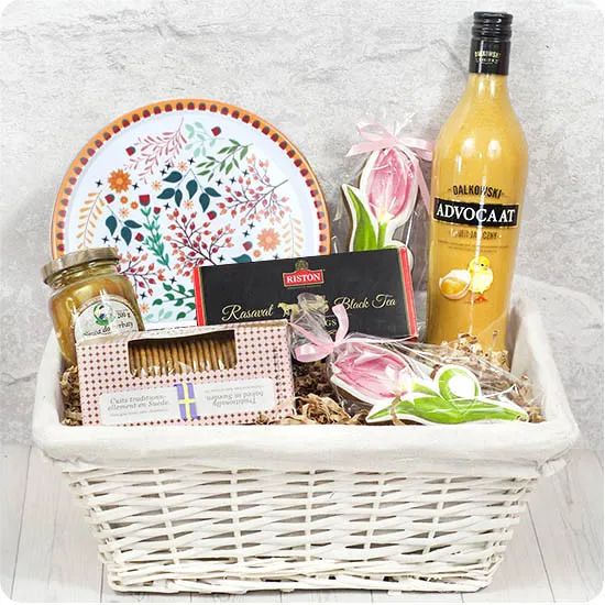 Primrose gift basket - Poczta Kwiatowa®  Easter gift for children