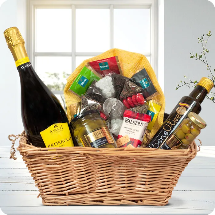 Gift Basket - Summer - Poczta Kwiatowa® gifts with delivery