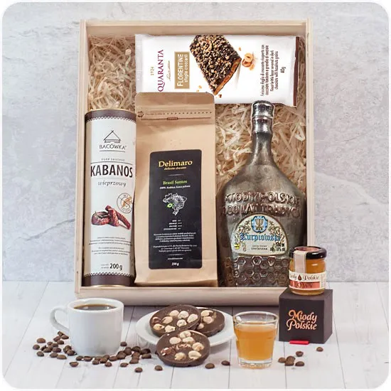 Honey gift box - wooden, engraved, bright gift box with mead, kabanos sausages, honey and coffee beans Delimaro