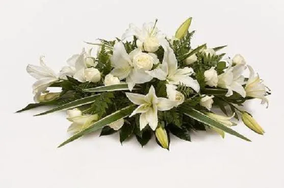 White Centerpiece - Israel