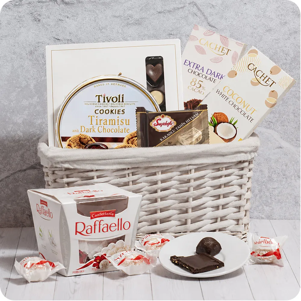 Gift basket for Italy, a unique gift