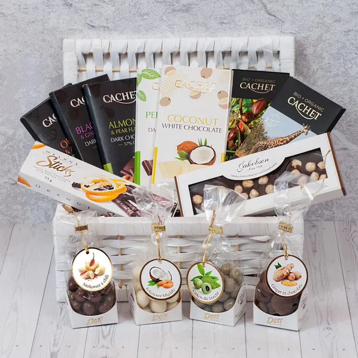 Chocolate lover's choice - Poczta Kwiatowa® home delivery gifts